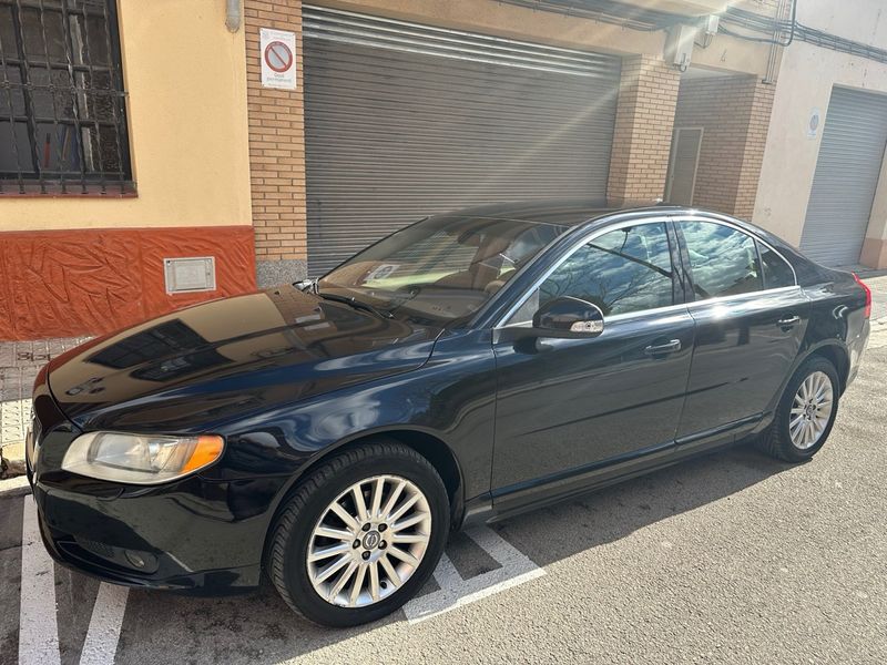 Volvo S80 2.4D 184cv Automático Momentum – 2007 – - foto 1