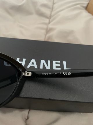 Occhiali da sole neri