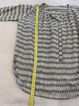 Blusa Algodón Estampada Beige y Negra