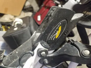 Powakaddy Golf trolley battery and charger