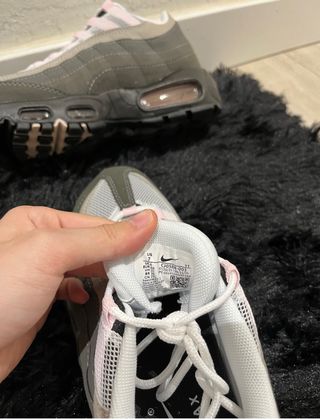 Nike Air Max 95 Gris y Rosa