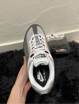 Nike Air Max 95 Gris y Rosa