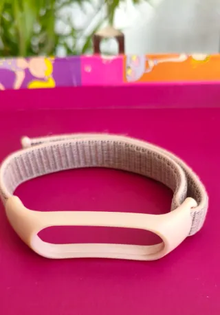 Correa de reloj rosa y beige