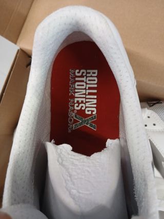 Zapatillas SKECHERS Rolling Stones T44 EDICION LIT