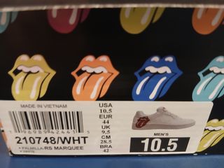 Zapatillas SKECHERS Rolling Stones T44 EDICION LIT