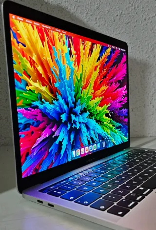 MACBOOK PRO 2018