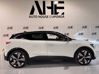 RENAULT MEGANE E-TECH ICONIC 220CV REESTRENO 2025