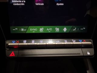 RENAULT MEGANE E-TECH ICONIC 220CV REESTRENO 2025