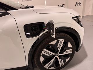 RENAULT MEGANE E-TECH ICONIC 220CV REESTRENO 2025