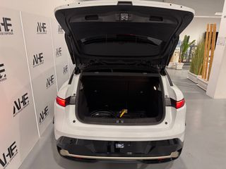 RENAULT MEGANE E-TECH ICONIC 220CV REESTRENO 2025