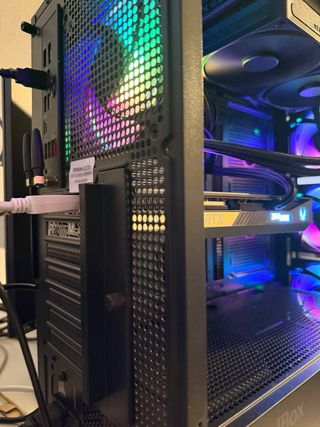 PC Gaming RTX 5070Ti Ryzen 7 7800X3D