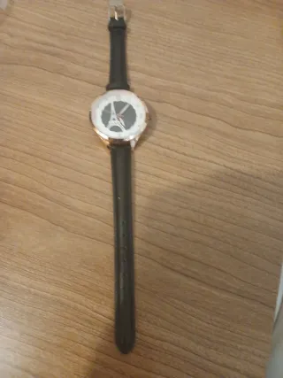 Reloj de pulsera con Torre Eiffel