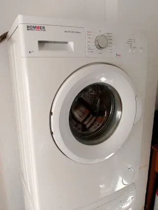 Lavadora Beko y otra lavadora