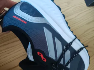 Scarpe Adidas uomo nuove