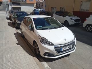 Peugeot 208 2017