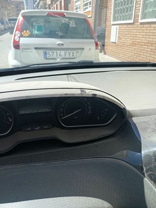 Peugeot 208 2017
