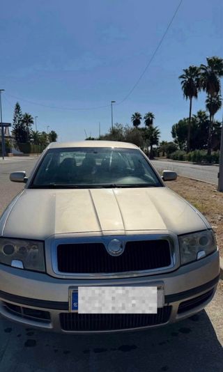Skoda Superb 2003
