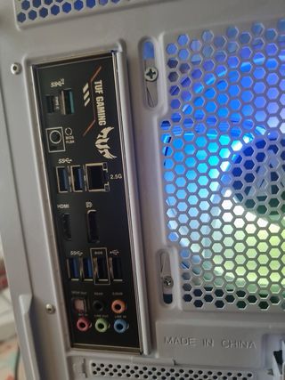 PC Gaming Gigabyte RX7800XT 16GB 32GB RAM