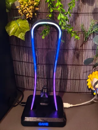 Soporte para auriculares con luces LED