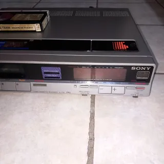Vídeo Betamax Sony SL-F30 PAL