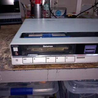 Vídeo Betamax Sony SL-F30 PAL