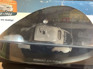 Coche Policía francés Renault 4/4 Eligor 1/43