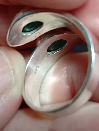 Anillo Plata Ley Ajustable esmeralda facetada