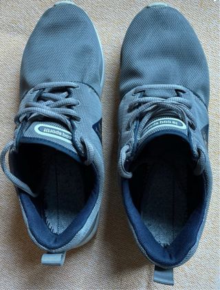 Zapatillas Le Coq Sportif grises