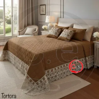 Trapuntino  con ricami floreali