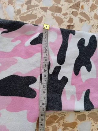 Sudadera camuflaje rosa y negra adolescente
