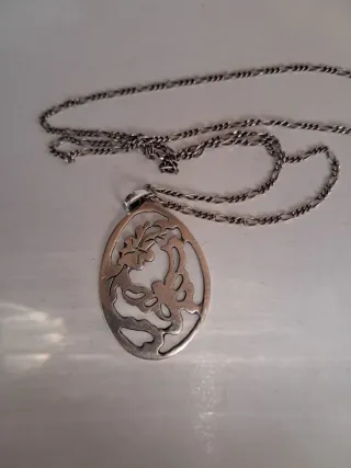 Colgante de plata con cadena