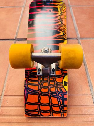 Skate Cruiser Creature diseño old school