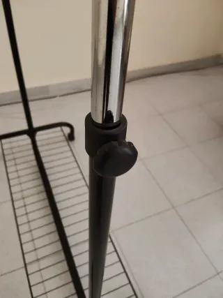 Appendiabiti in Metallo con Scarpiera