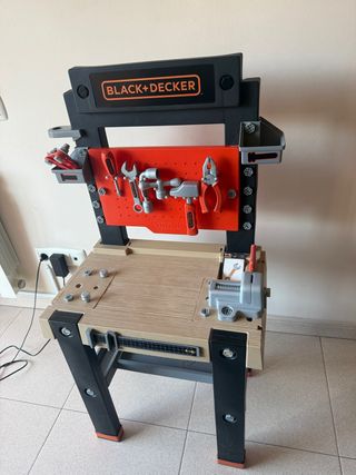 Banco de trabajo infantil Black+Decker