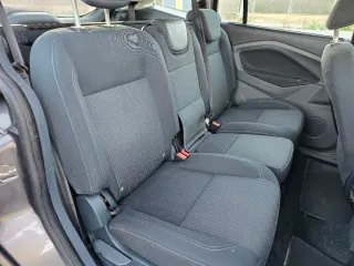 Ford Grand C-MAX 2013