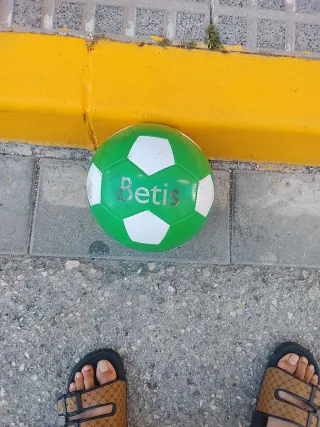 Pelota de Betis verde y blanca