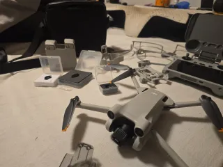 Dji Mini 3 Pro con 3 baterías  y rc1