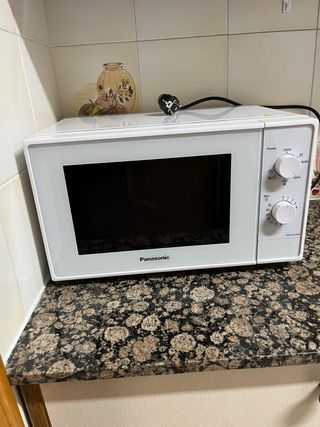 Microondas Panasonic Blanco