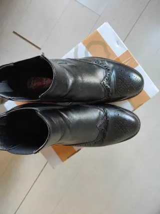 Stivali eleganti uomo neri finta pelle scarponcini