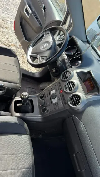 Opel Antara 2009