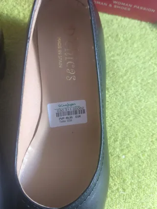 Zapatos D'chicas Negros Talla 39