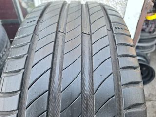 215 45 R18 93W Michelin - 1 neumático +80%