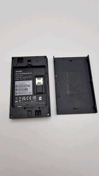 Tenda Router 4G LTE WiFi 6 AX300 (MF3)