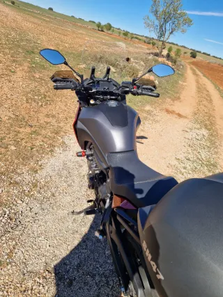 Yamaha Tracer 7  Gris/Rojo 9700km