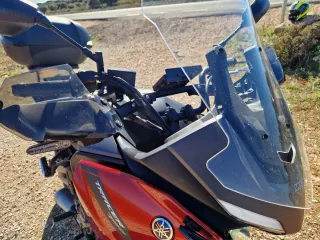 Yamaha Tracer 7  Gris/Rojo 9700km