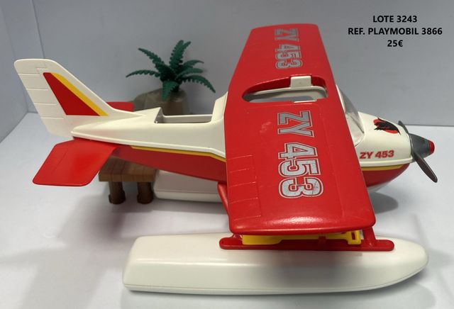 Lote 3243 Playmobil R. 3866 Hidroavión de aventura