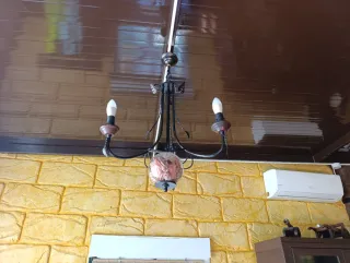 2 Lámpara de forja negra y marrón