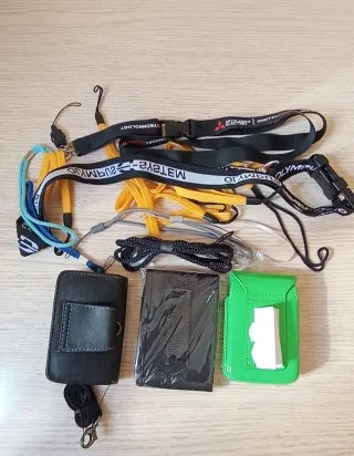 Fundas y cordeles para cámaras Fujifilm, Olympus