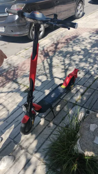 Patinete Eléctrico Red Bull Race Teen CON SEGURO