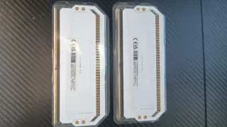 Kit RAM DDR5 2x16GB 5600 Corsair Dominator blanco